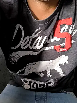 Leo Big online show from February 3, 2025, 5:24 pm