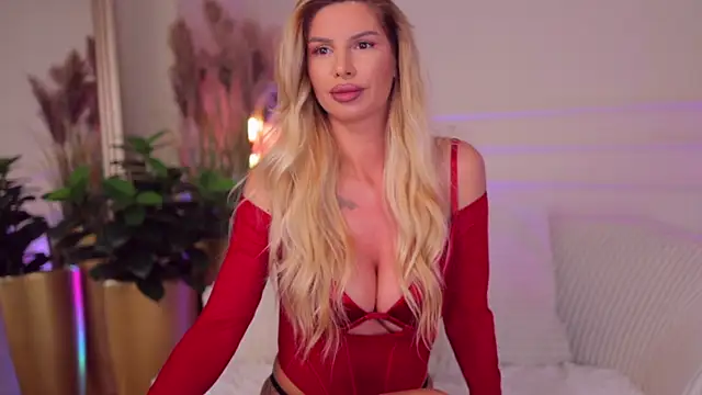 Rachel Quinn  online show from March 27, 2026, 4:51 am