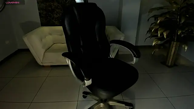 MorganHicks online show from March 17, 2026, 10:18 am