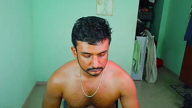 daringcutie online show from April 11, 2026, 7:56 am