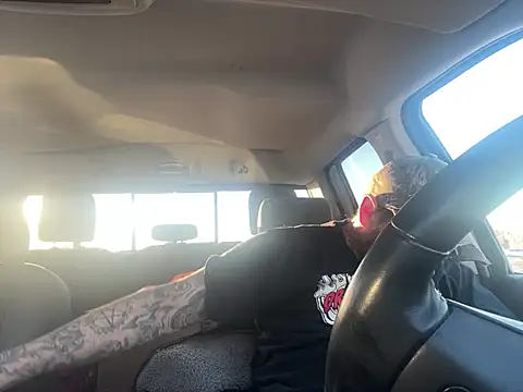 canadacockinme online show from March 11, 2025, 1:01 pm