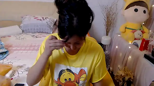 Snapshot of 328coco chatting on November 2, 2025, 4:09 pm 328coco online show from November 2, 2025, 4:09 pm