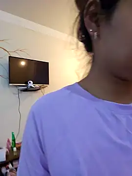 DirtySnowball69 online show from December 12, 2024, 3:48 pm