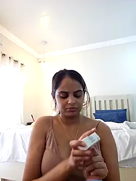 DirtySnowball69 online show from December 18, 2024, 2:49 pm