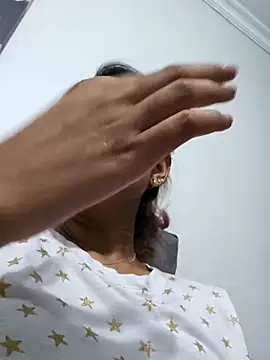 Snapshot of DirtySnowball69 chatting on March 31, 2026, 3:34 pm DirtySnowball69 online show from March 31, 2026, 3:34 pm