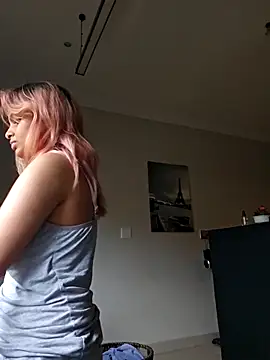 Snapshot of DirtySnowball69 chatting on April 16, 2026, 7:53 am DirtySnowball69 online show from April 16, 2026, 7:53 am