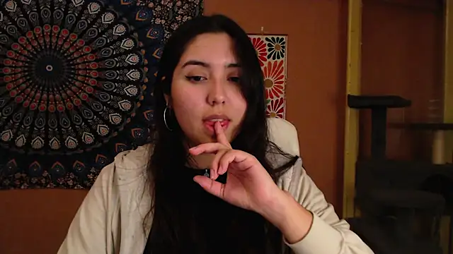 Snapshot of IntimateTales chatting on December 9, 2024, 8:54 pm IntimateTales online show from December 9, 2024, 8:54 pm