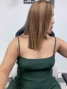 Snapshot of KellyBrooklyn_ chatting on December 26, 2024, 3:31 pm KellyBrooklyn  online show from December 26, 2024, 3:31 pm