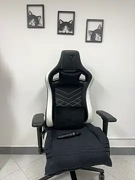 Snapshot of KellyBrooklyn_ chatting on February 20, 2025, 12:52 am KellyBrooklyn  online show from February 20, 2025, 12:52 am