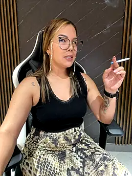 Snapshot of KellyBrooklyn_ chatting on September 12, 2025, 9:48 pm KellyBrooklyn  online show from September 12, 2025, 9:48 pm