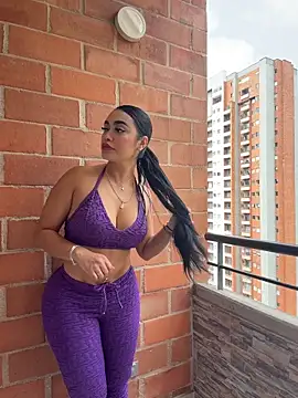 emma andrew1 online show from March 26, 2026, 3:50 pm