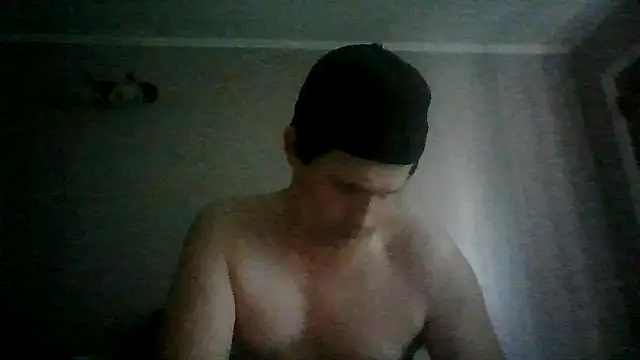 youngbuck6874 online show from June 19, 2026, 9:07 pm