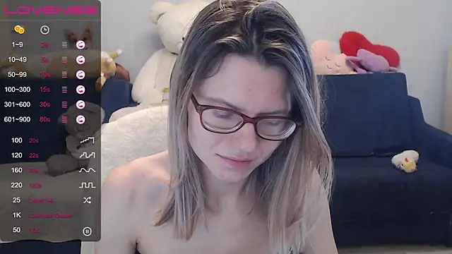 night is dark online show from February 18, 2025, 10:03 pm