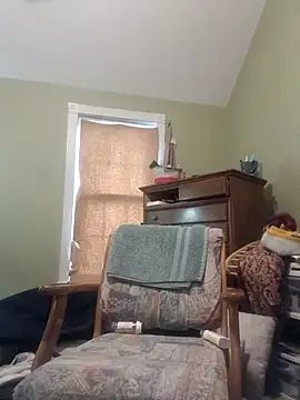 FUNINWV9 online show from November 27, 2025, 9:06 pm