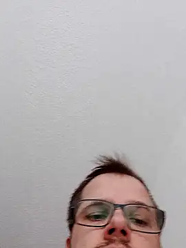 Snapshot of mister-dwt chatting on October 5, 2025, 10:46 am mister-dwt online show from October 5, 2025, 10:46 am