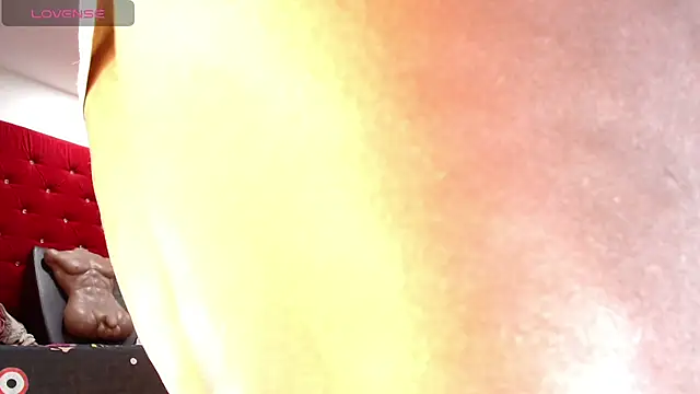 TamyJhonson online show from October 7, 2025, 12:35 pm