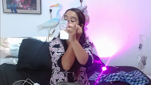 keyklin1 online show from February 4, 2026, 11:38 am