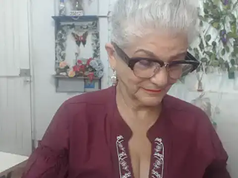 FunnyGrandma online show from January 19, 2025, 1:43 am