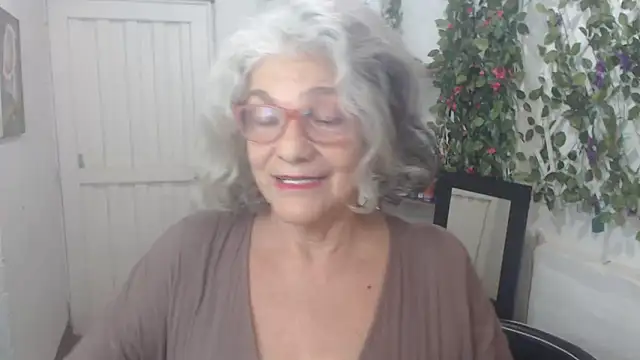 FunnyGrandma online show from March 13, 2025, 11:49 pm