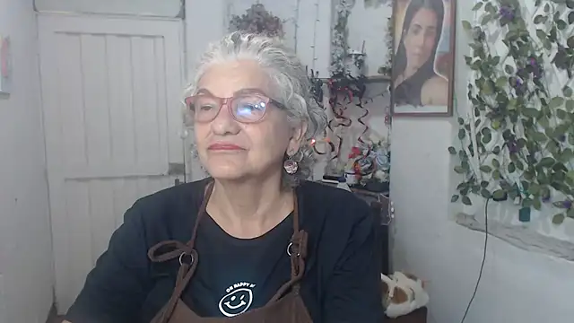 FunnyGrandma online show from October 28, 2025, 3:10 am