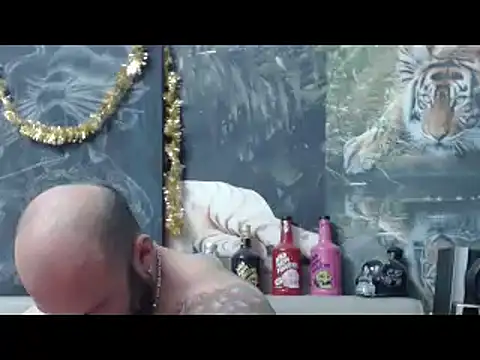 viking 30 online show from April 6, 2026, 5:58 pm