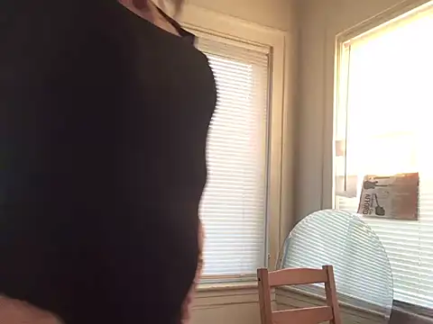 Snapshot of Jcharlesnew69@xh chatting on October 12, 2025, 12:26 pm Jcharlesnew69xh online show from October 12, 2025, 12:26 pm