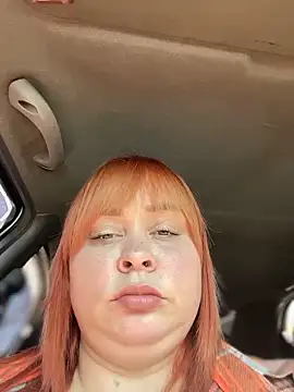 Snapshot of Model9798 chatting on March 27, 2026, 9:32 am Model9798 online show from March 27, 2026, 9:32 am