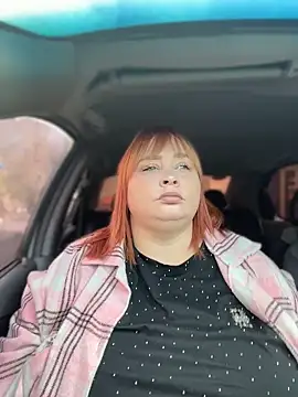 Snapshot of Model9798 chatting on April 8, 2026, 6:13 am Model9798 online show from April 8, 2026, 6:13 am