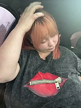 Snapshot of Model9798 chatting on April 16, 2026, 7:20 am Model9798 online show from April 16, 2026, 7:20 am