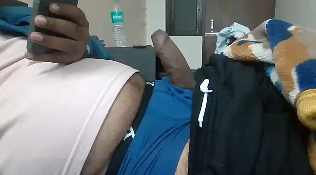 coolrocky346 online show from December 21, 2024, 5:07 pm