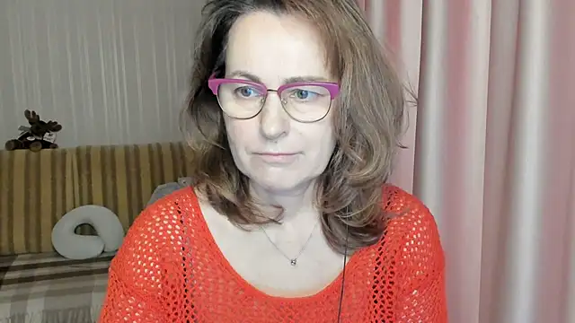 lauraoven online show from March 20, 2025, 10:21 am