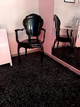 Sofiia W26 online show from February 19, 2025, 4:33 pm