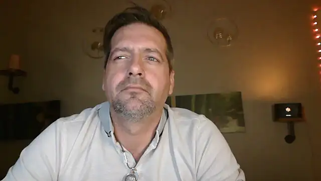 matrikes1 online show from December 21, 2024, 8:00 pm