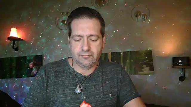 matrikes1 online show from December 23, 2024, 5:43 pm