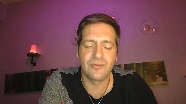 matrikes1 online show from January 13, 2025, 9:52 pm