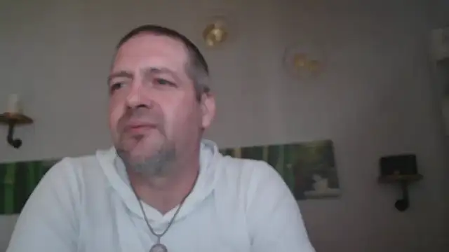 matrikes1 online show from February 9, 2025, 1:46 pm