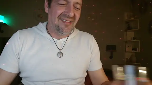 matrikes1 online show from March 21, 2025, 11:01 pm