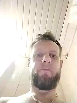 Kw8585kw online show from December 12, 2024, 8:21 pm