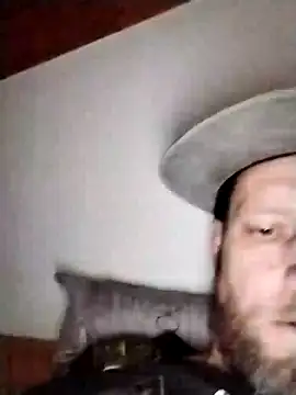 Kw8585kw online show from December 19, 2024, 10:00 pm