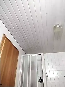 Kw8585kw online show from January 11, 2025, 8:10 pm