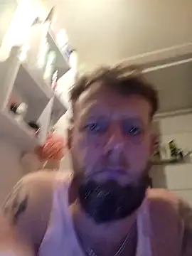 Kw8585kw online show from November 29, 2025, 12:02 am