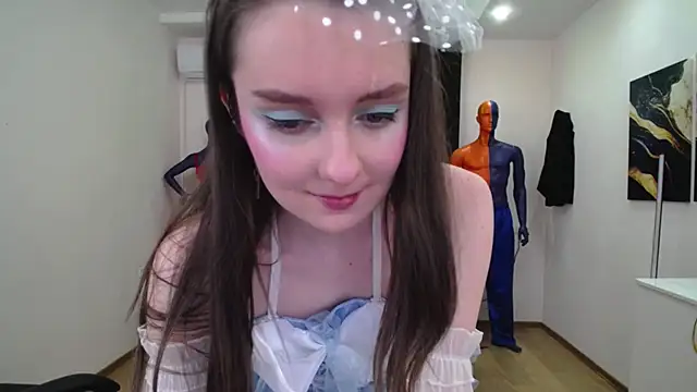 CloudGrace online show from February 9, 2025, 1:25 pm