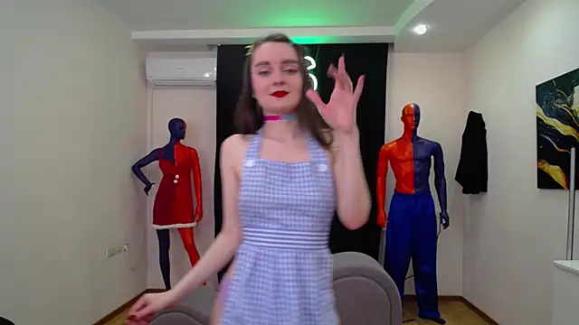 CloudGrace online show from February 12, 2025, 6:19 am