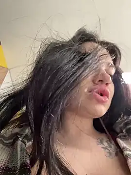 Wet  Bunny online show from March 5, 2025, 9:38 am