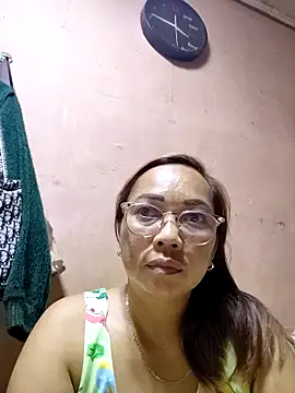 asianwet4u online show from September 14, 2025, 12:32 am