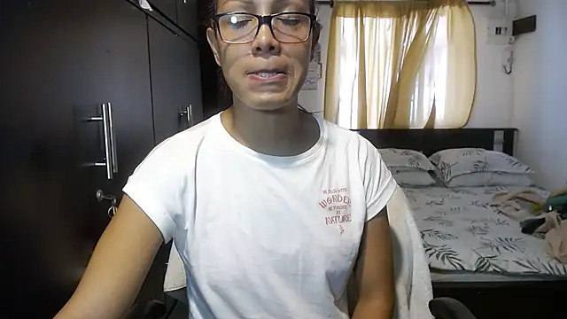 sensual nataliee online show from February 10, 2025, 8:10 pm