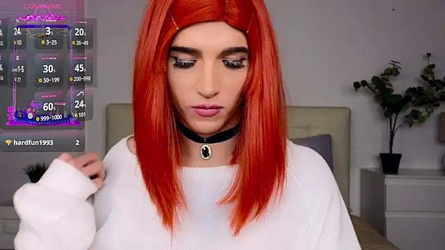 Snapshot of HelenSpellman chatting on December 5, 2024, 11:29 pm HelenSpellman online show from December 5, 2024, 11:29 pm