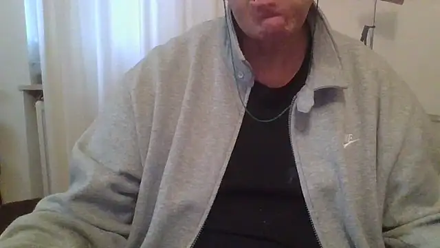 ANONIMO7735 online show from March 13, 2025, 6:05 am