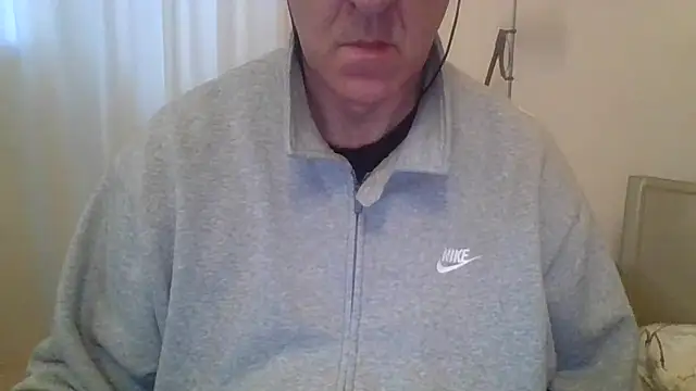 ANONIMO7735 online show from April 9, 2026, 5:18 am