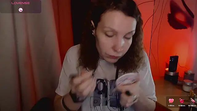 JohansonKatie online show from February 8, 2025, 5:08 am